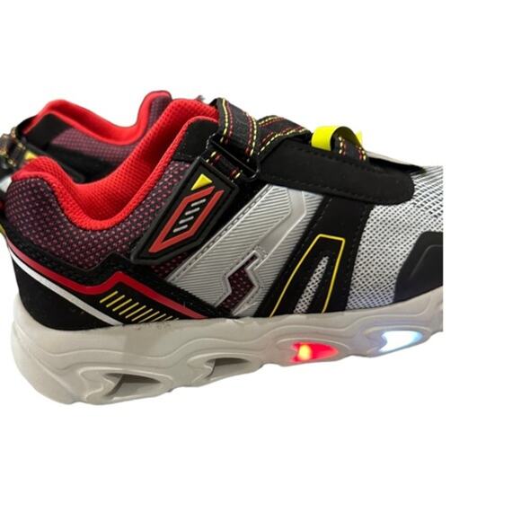 Athletic Works black silver red  boys light up soles shoe‎ sneaker size 4 - Picture 11 of 12